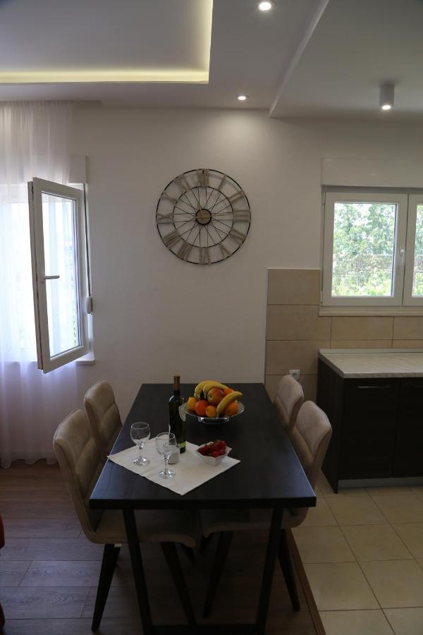 Garden House Apartment Trebinje Eksteriør bilde